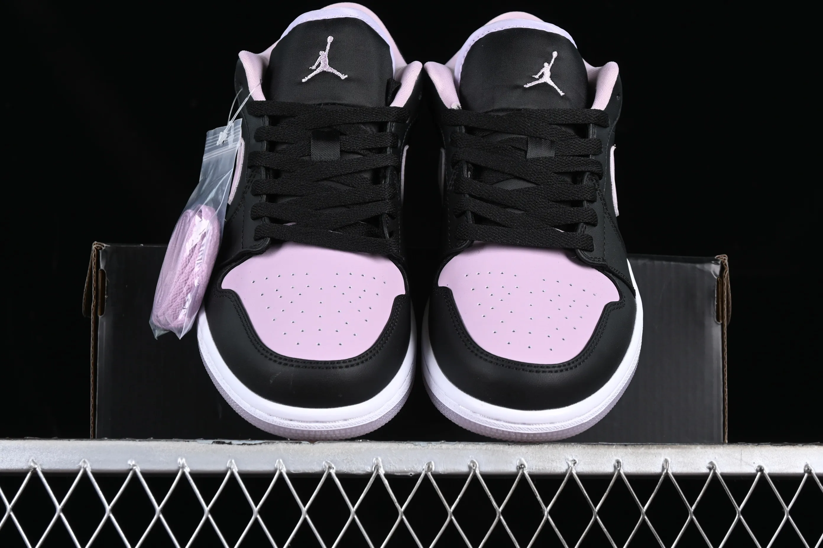 All categories Air Jordan Jordan series basketball shoes Air Jordan 1 Low Z version Air Jordan 1 Low "Iced Lilac" AJ1 Joe 1 ice lilac low-top cultural casual sneakers DV1309-051
